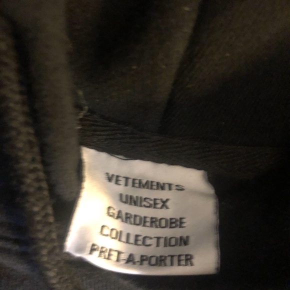 vetements pret a porter hoodie size medium - Picture 2 of 5
